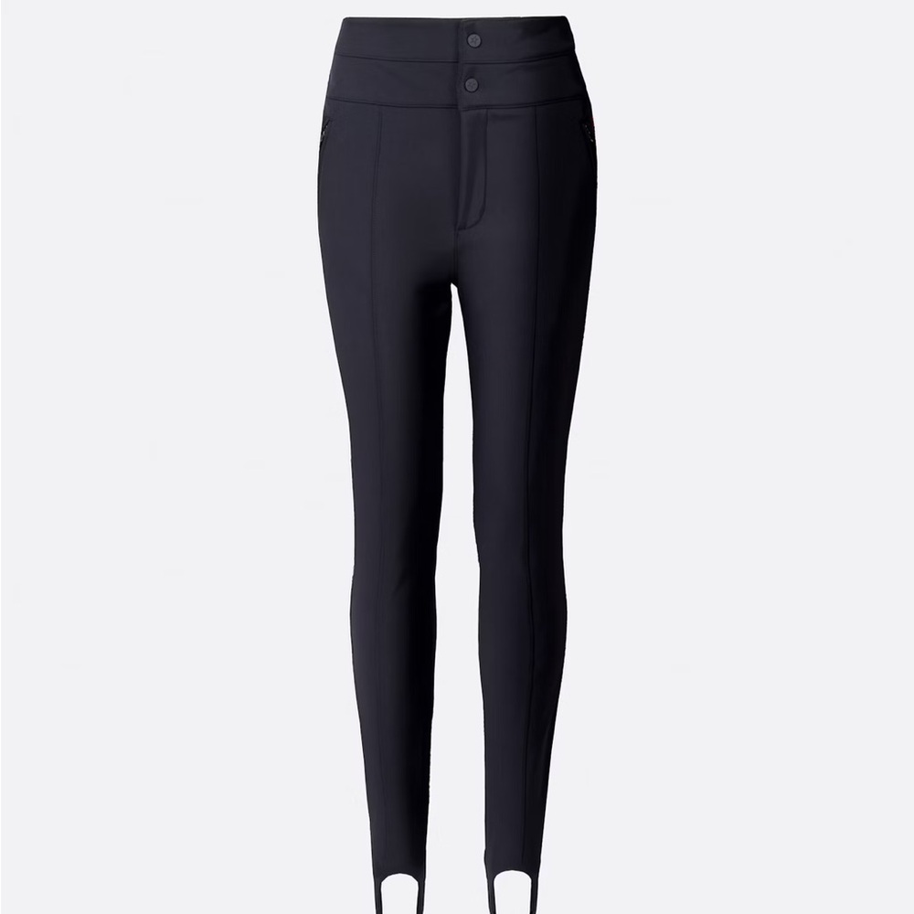 Perfect Moment Black Stirrup Leggings